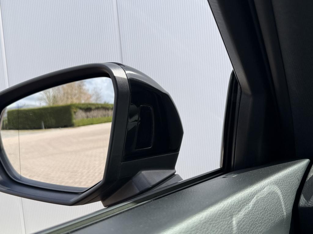 Audi Q3 sportback 35 tfsi 150pk s-edition s-line | trekhaak