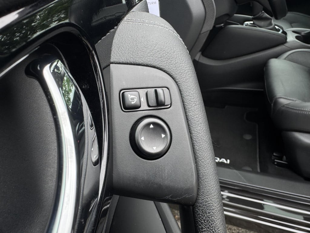 Nissan Qashqai 1.3 dig-t n-connecta design + comfort pack | panoramadak | a