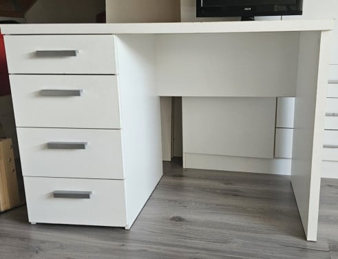 Buro met 4 lades