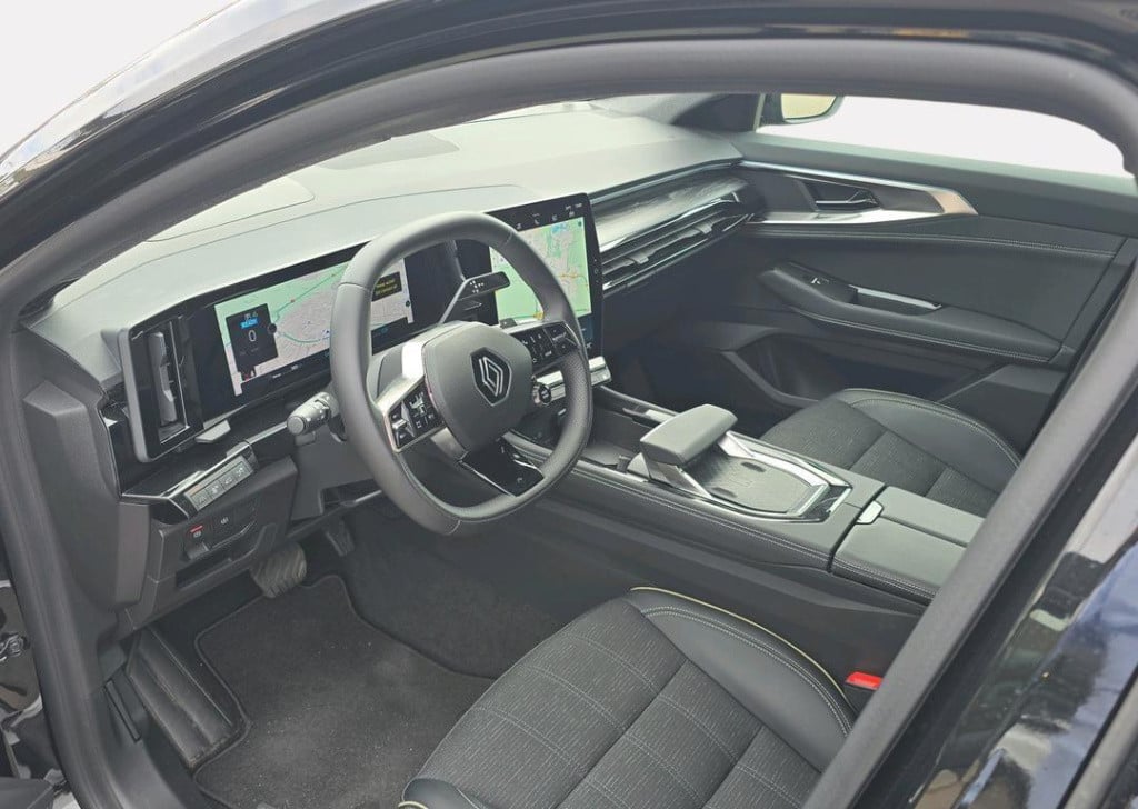 Renault Austral 1.2 e-tech full hybrid 200 iconic