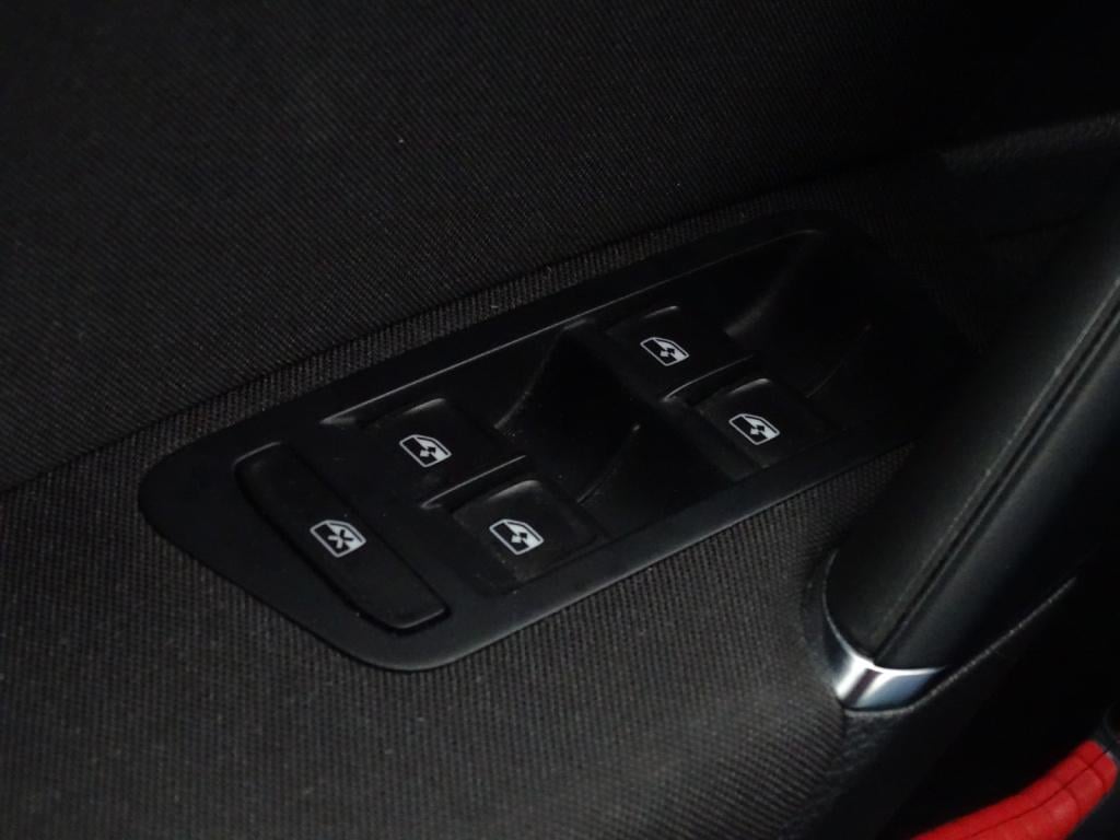 Volkswagen Golf 1.0 tsi comfortline excecutive | navi | apple carplay/andro