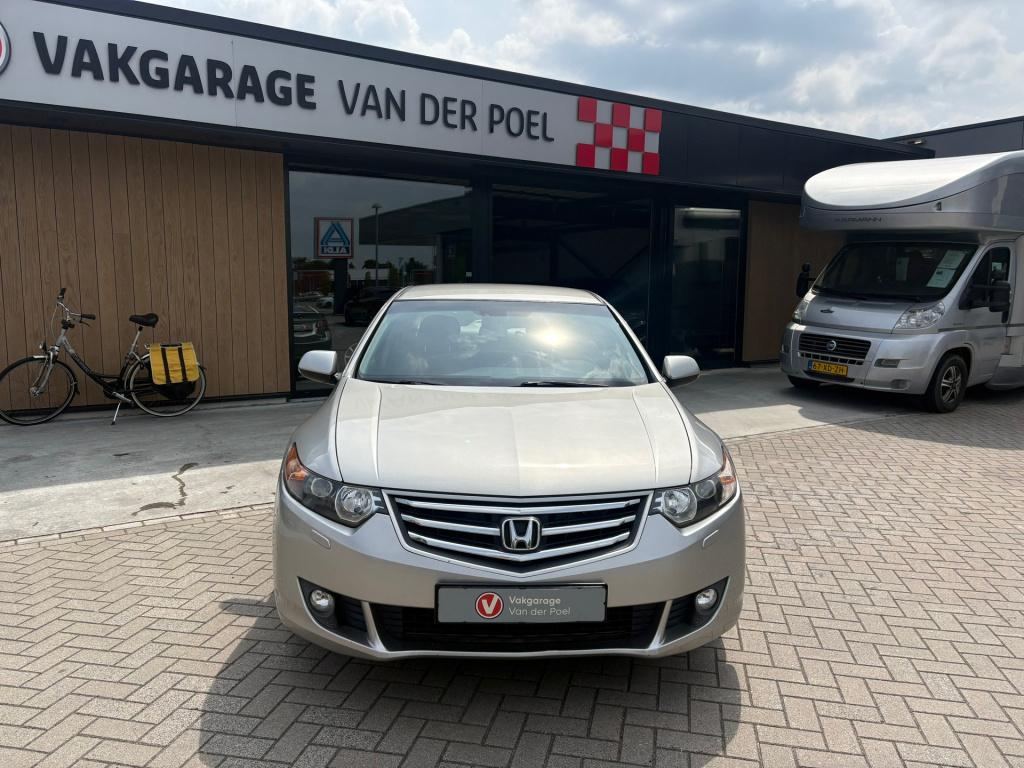 Honda Accord 2.0i elegance
