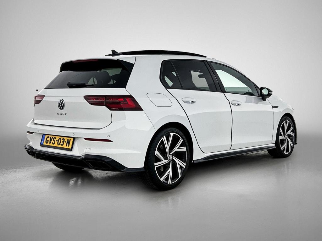 Volkswagen Golf 1.5 etsi r-line business | automaat | panoramadak | navigat