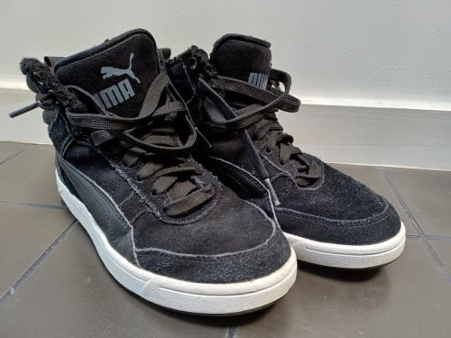 HOGE, zwarte PUMA SNEAKERS, 38 met softfoam+ inlegzool