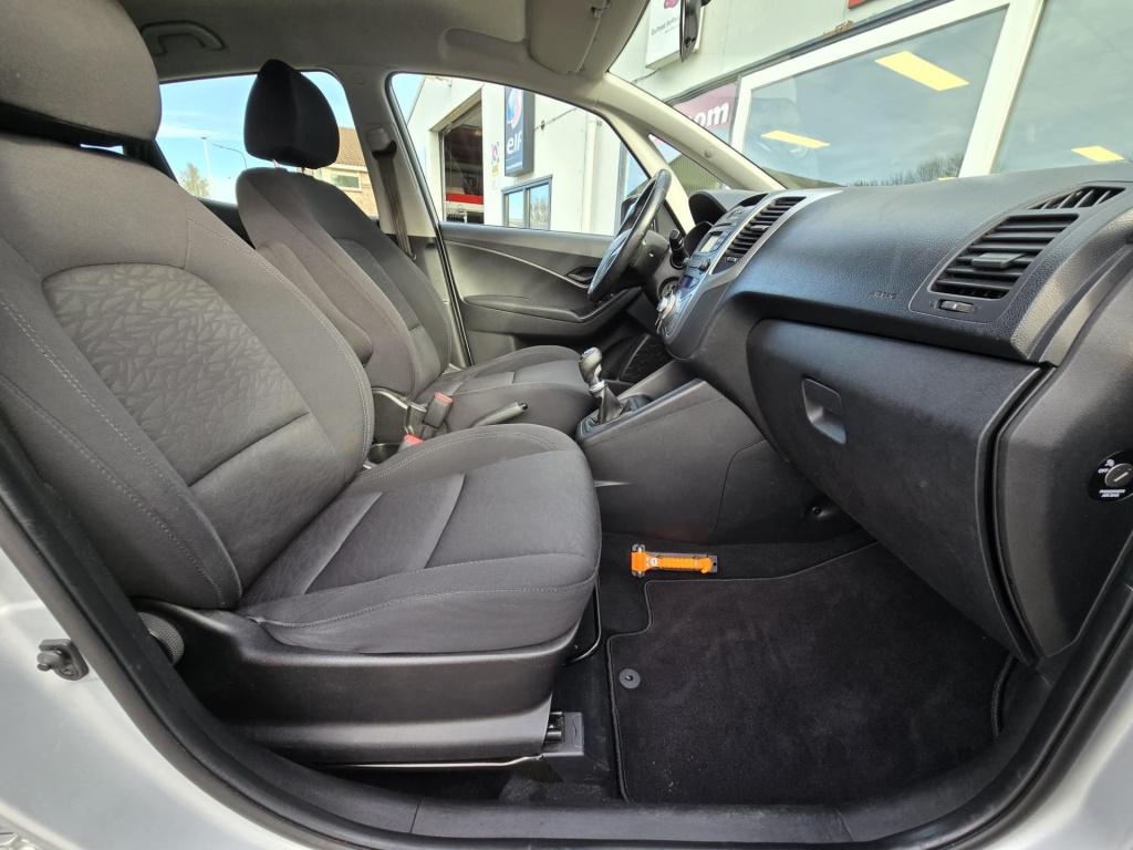 Hyundai Ix20 1.6i i-vision