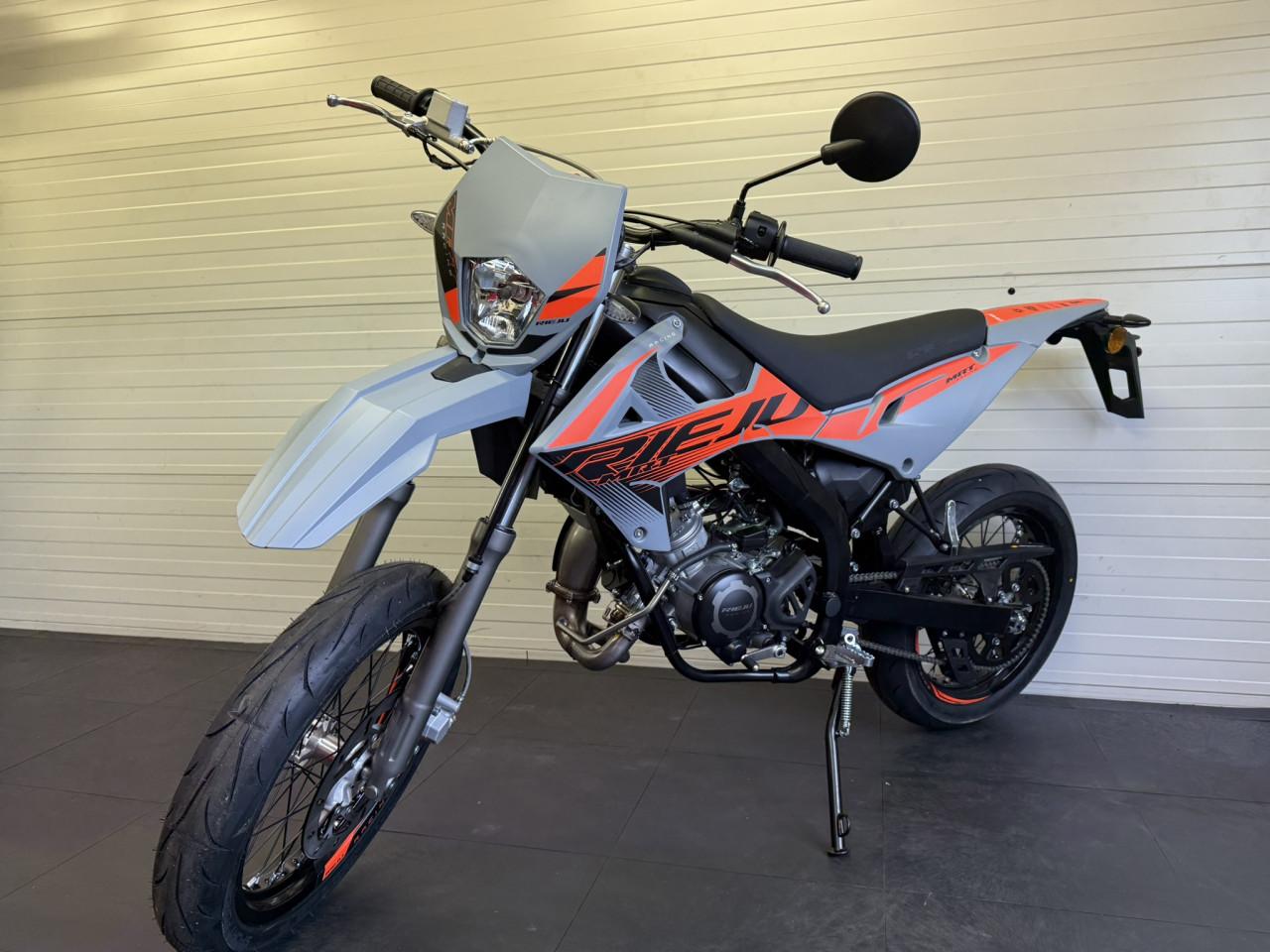 Rieju MRT 50 Grey E5+ nieuw nu uit voorraad leverbaar!