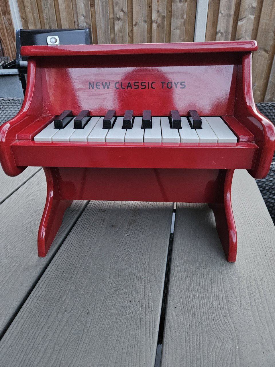 Zgan prachtig New Classic Toys Piano voor kinderen stevige houten kwaliteit