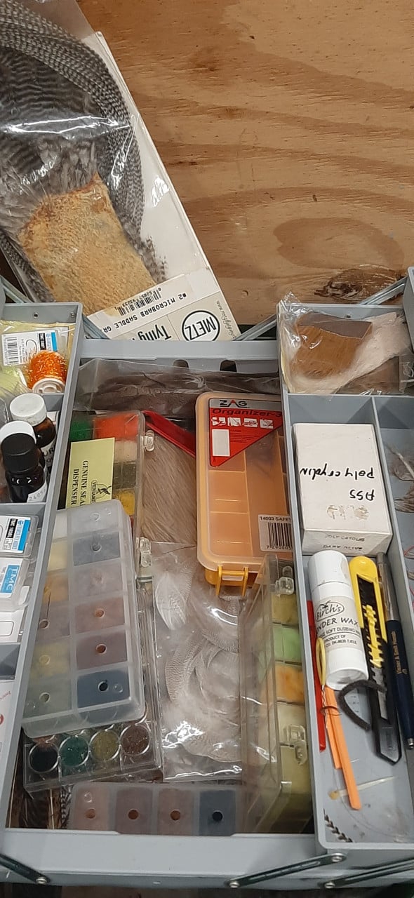 Vliegvis benodigdheden complete uitrusting