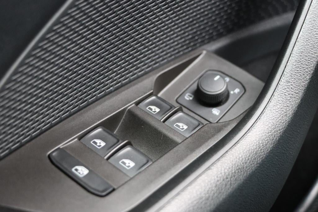 Skoda Octavia combi 1.5 e-tsi business edition plus dsg7 150pk