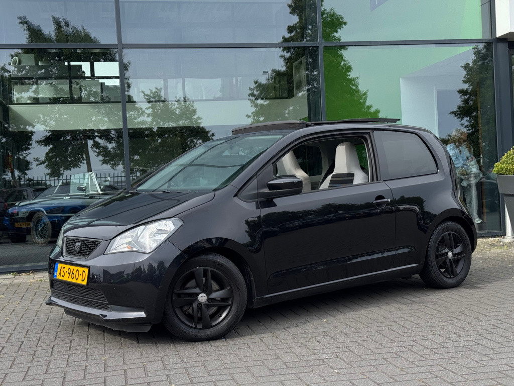Seat Mii 1.0 style chic * panoramadak * stoelverwarming