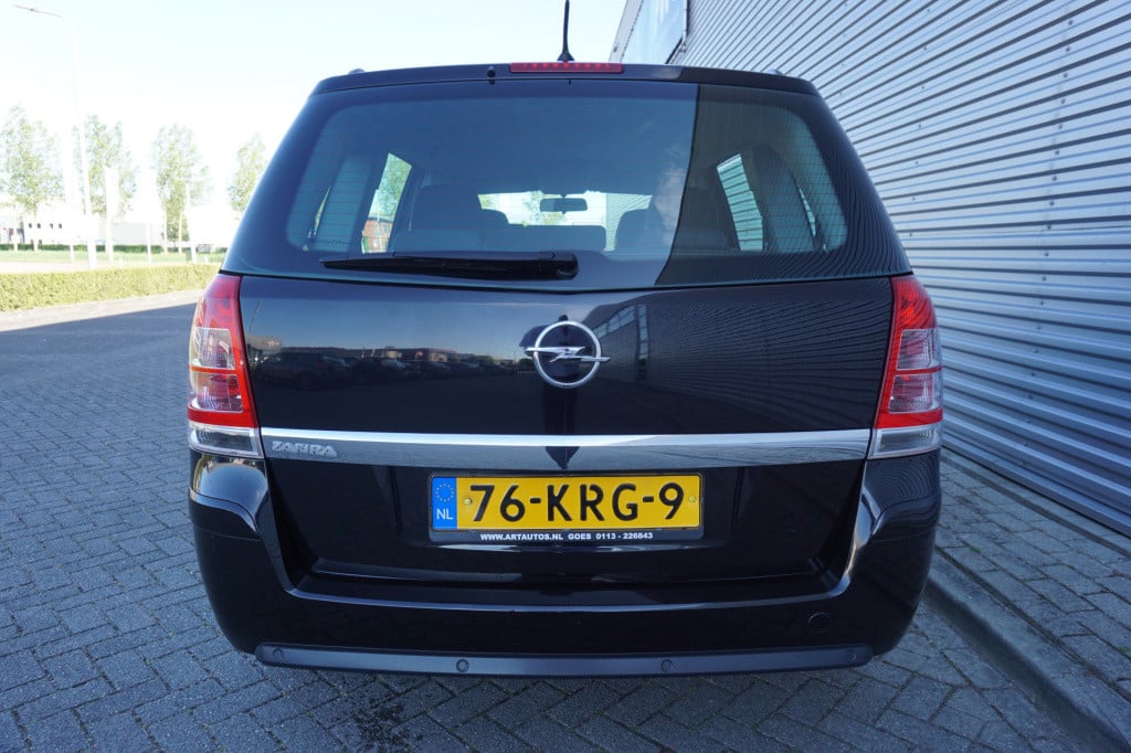 Opel Zafira 1.6 temptation - 7persoons - airco / navi / cruise / elektr. ra