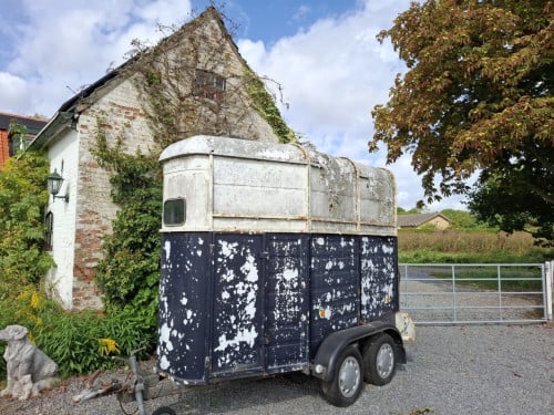 Trailer met mankementen
