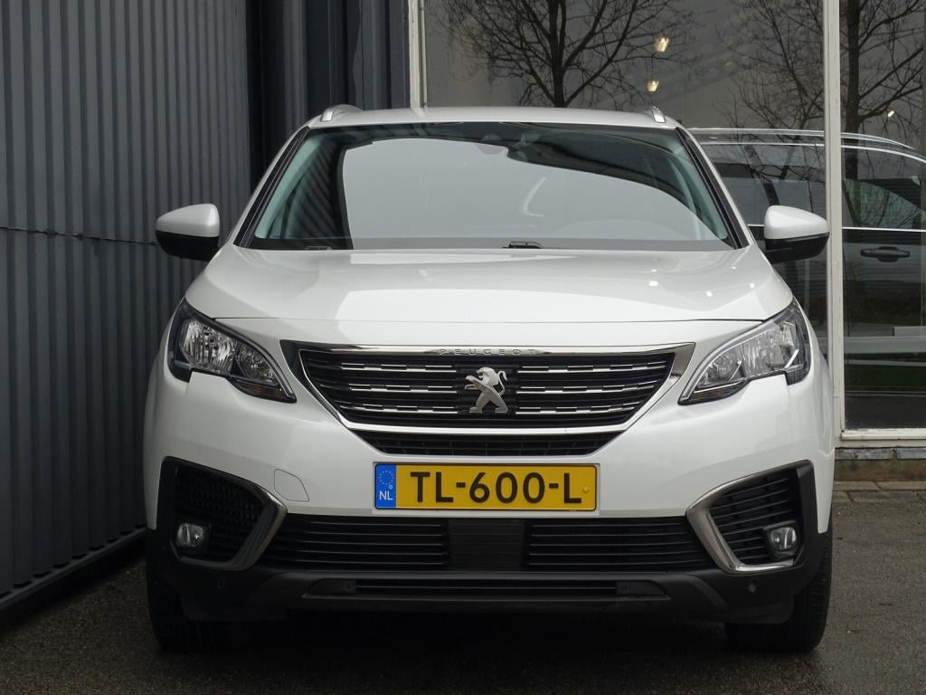 Peugeot 5008 1.2 puretech blue lease executive | 7-persoons