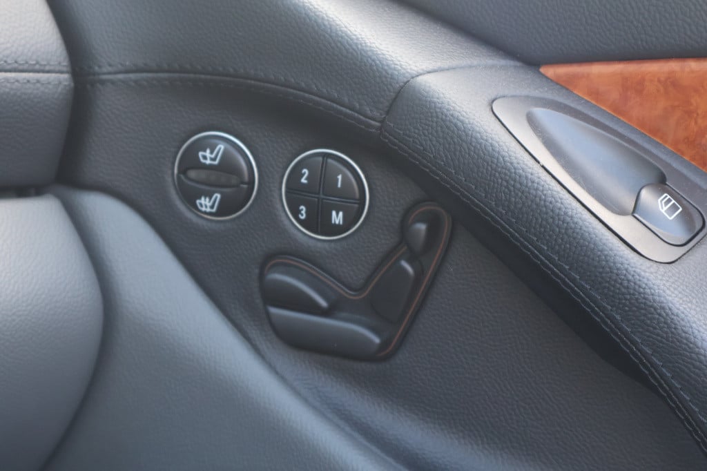 Mercedes-Benz Sl 500 l v8 l 306 pk l comand l telefoon voorbereiding l bi- 