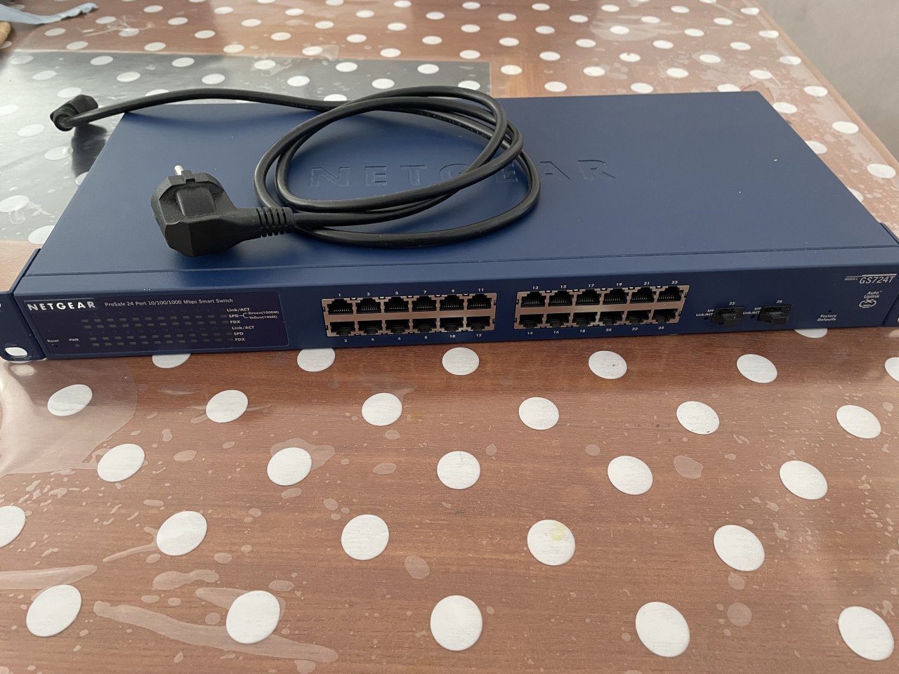 NetGear ProSafe 24 port switch