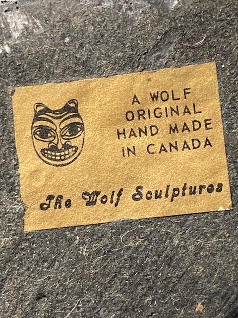 Canadese 'WOLF' sculpturen  (Originele designs)