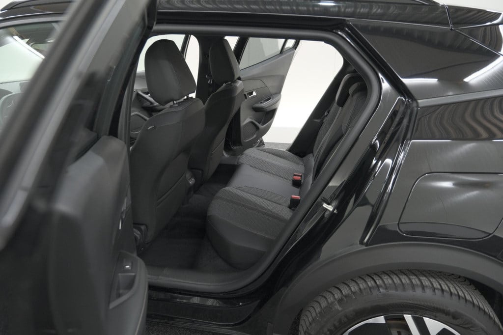 Peugeot 2008 puretech 130 eat8 allure | 360 camera | adaptieve cruise contr