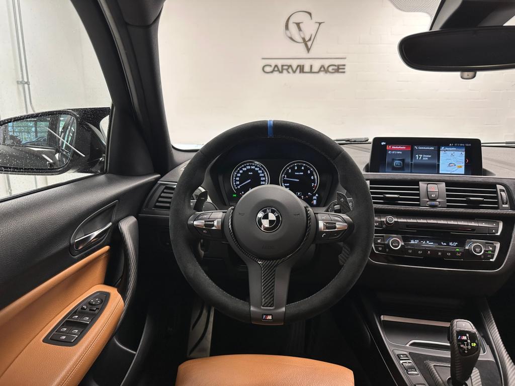 BMW 1 Serie m140i high executive | 460pk | m performance uitlaat | eibach o
