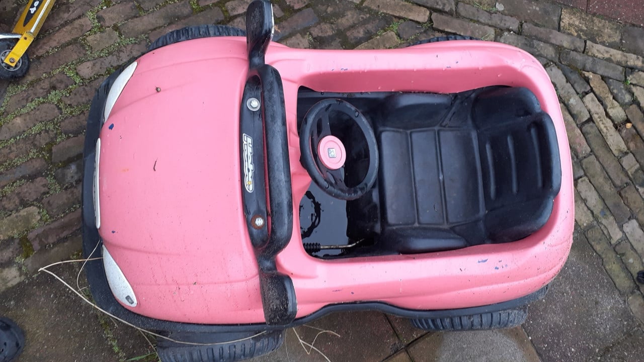 2 X Skelter - Electrische Roze Volkswagen..Kever.? & Quad 4-Wheel