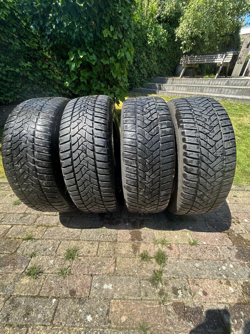 LM velgen met winterbanden.