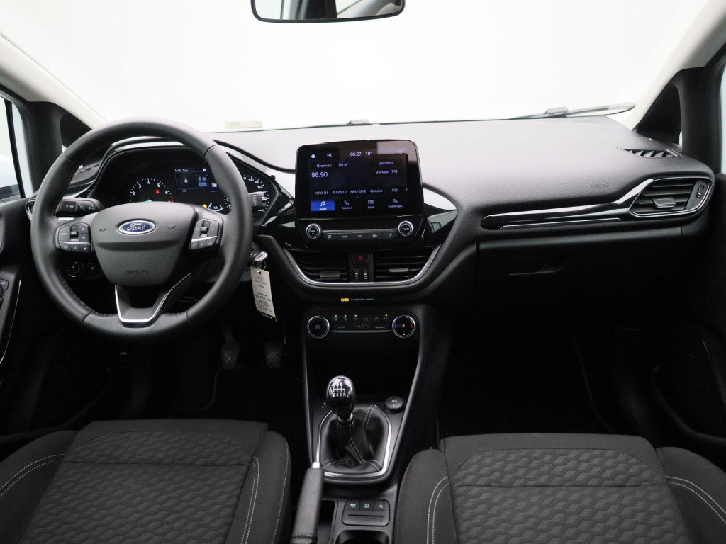 Ford Fiesta 1.0 ecoboost hybrid titanium | cruise control | parkeer sensore