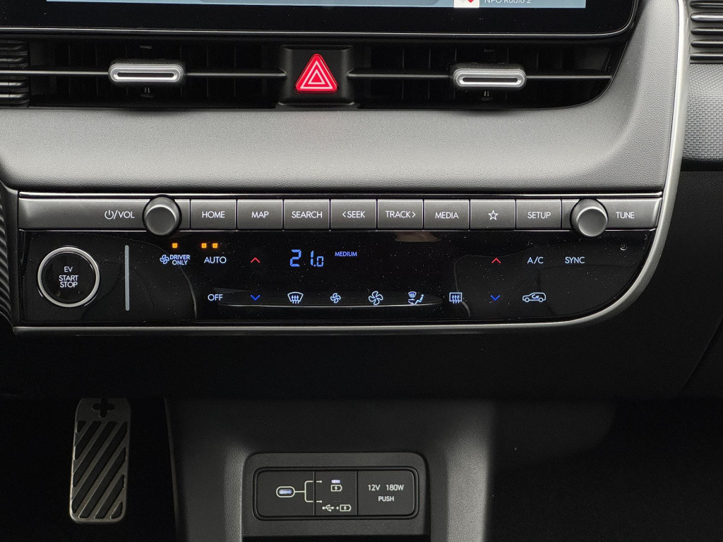 Hyundai Ioniq 5 lounge awd 84 kwh nieuw model!