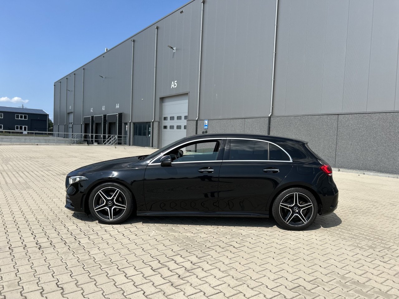 Mercedes A-klasse 200 AMG-LINE /GARANTIE/CARPLAY/APK/STOEL