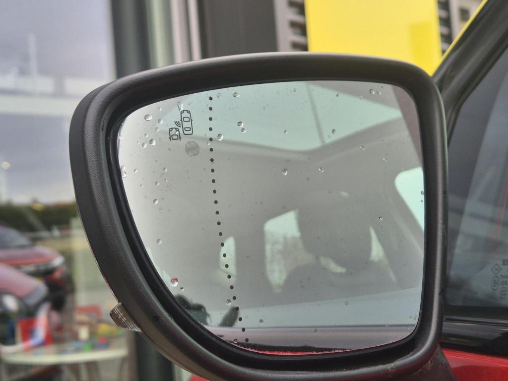 Renault Captur 1.3 tce 150 edc automaat intens pack easy life, camera, trek