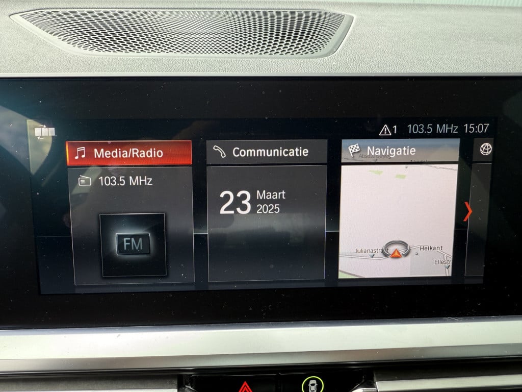 BMW 3-serie 320i automaat high executive sedan