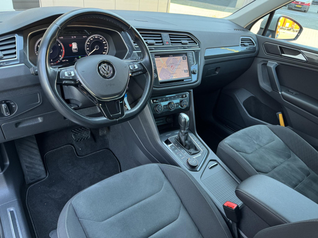 Volkswagen Tiguan 2.0 tsi 4motion highline | trekhaak uitklapbaar | stoelve