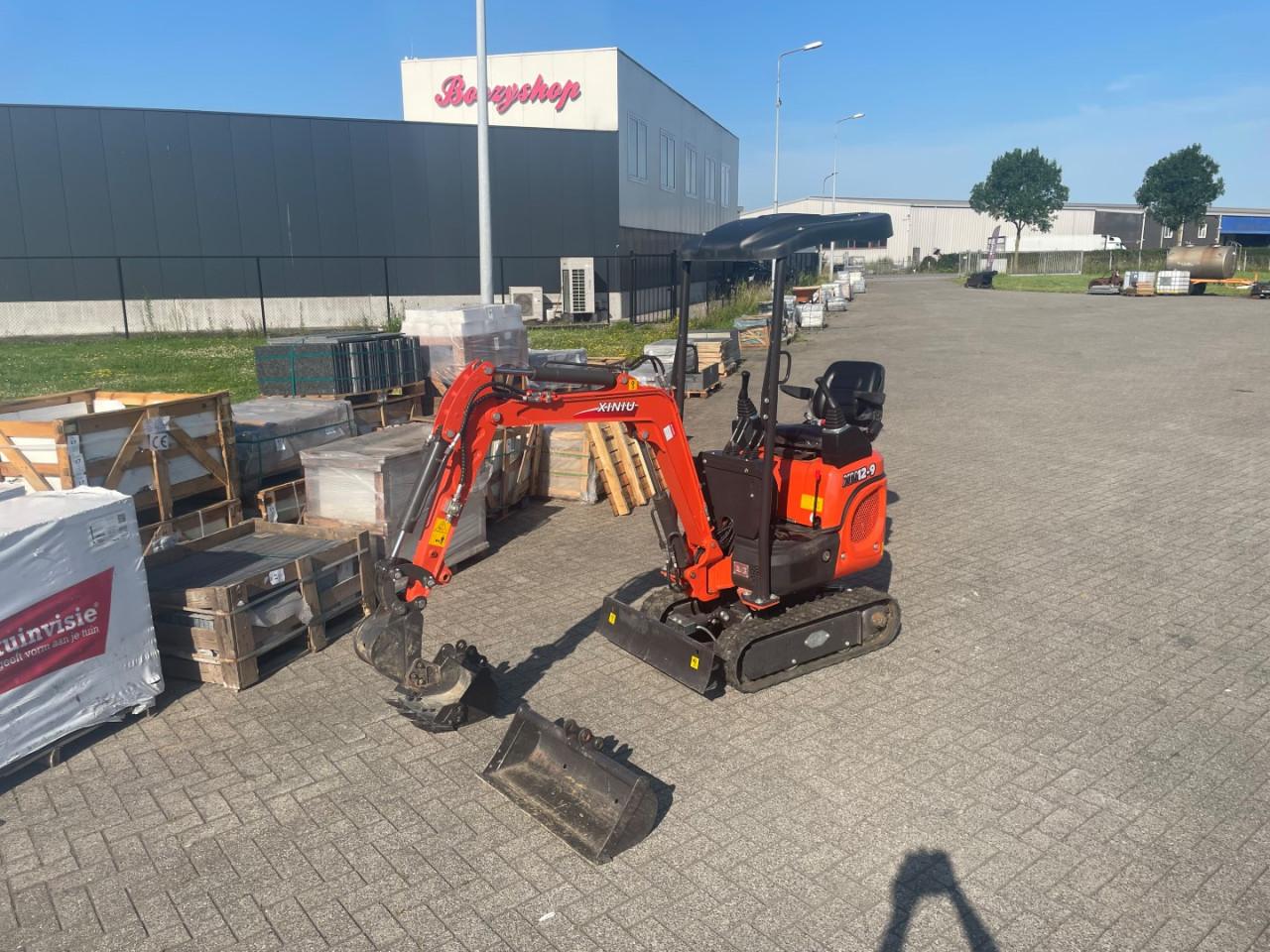 Minigraver 1200 kg Te Huur