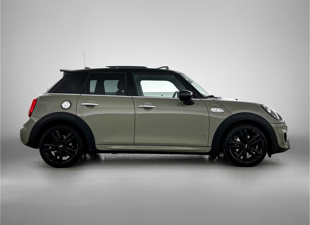 Mini Cooper mini 2.0 hammersmith | harman/kardon audio | schuidak | sfeerve