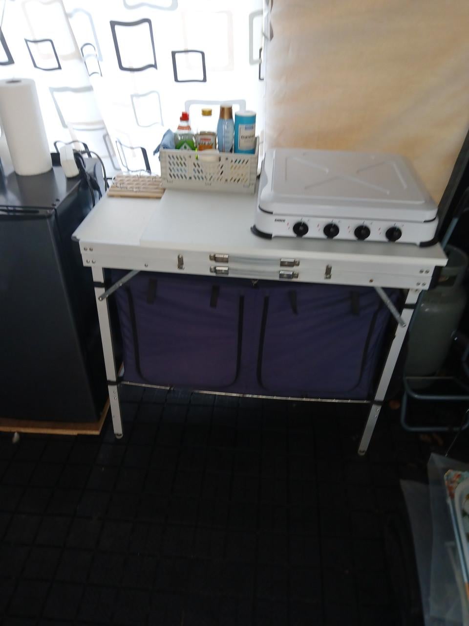 Caravan Hobby 560 UL Exclusive met z.g.a.n. voortent en luifel