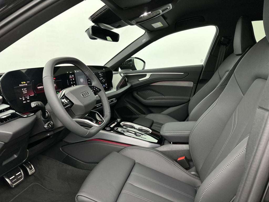 Audi A6 avant s edition 2.0 tfsi e 220 kw / 299 pk avant 7 versn