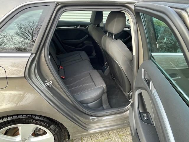 Audi A3 sportback 1.4 tfsi ambiente pro line plus