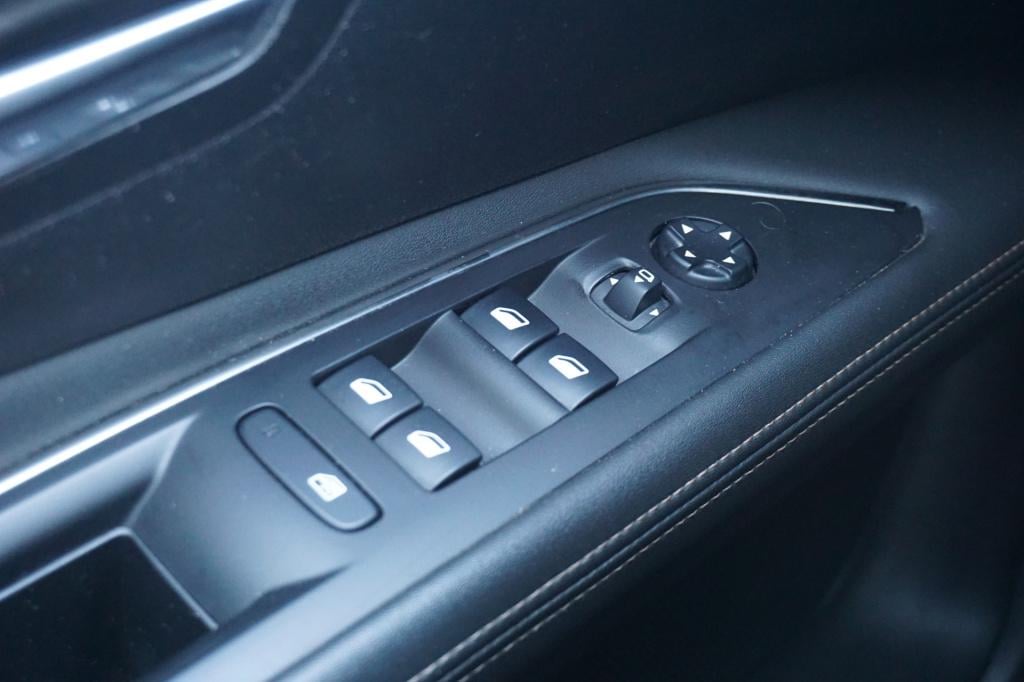 Peugeot 3008 1.2 puretech gt-line automaat - climate / navi / cruise / stoe