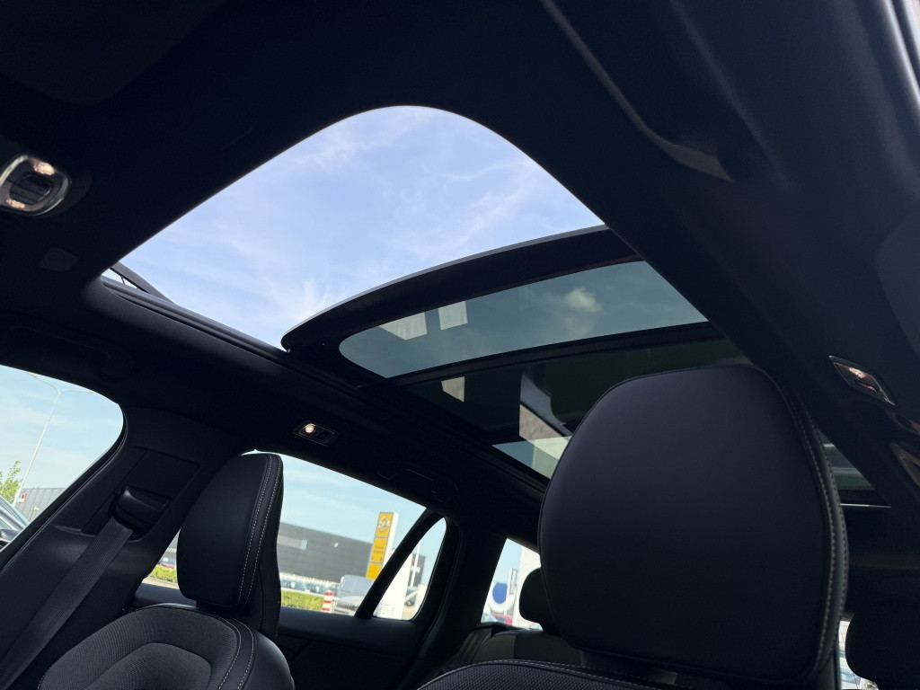 Volvo V60 t6 340pk recharge r-design| panodak| adap.cruise| trekhaak| stan