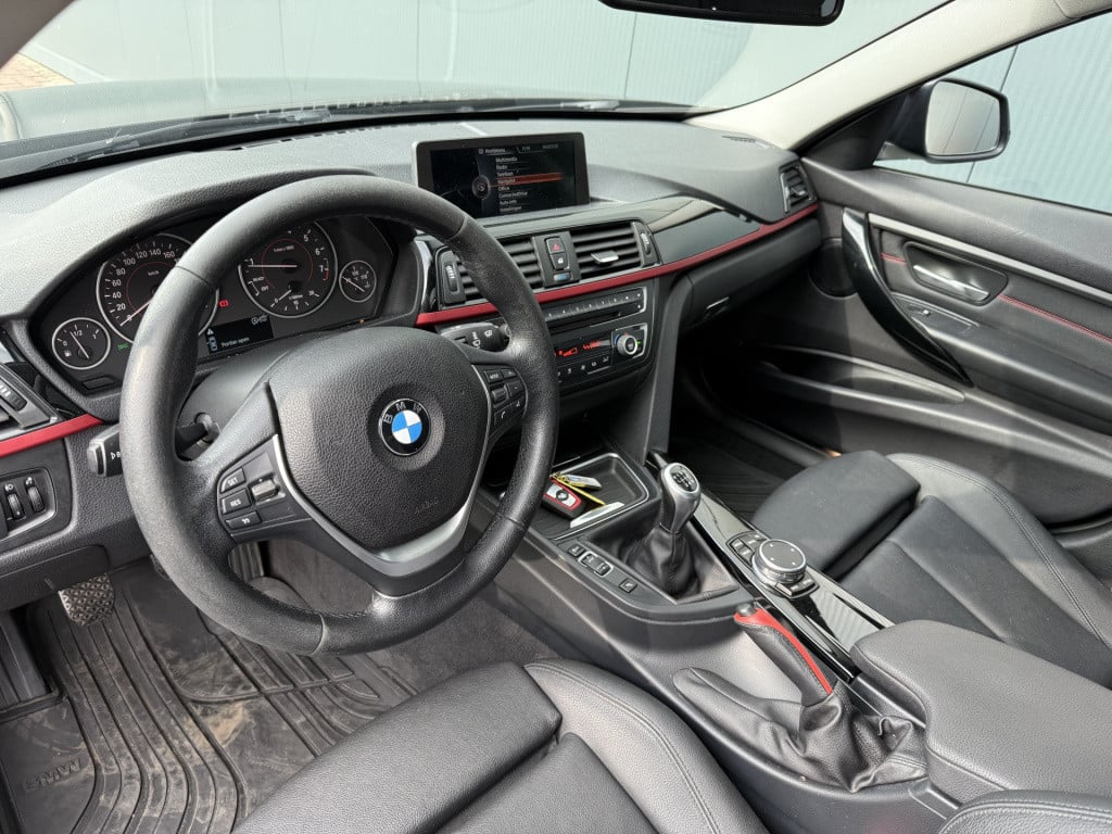 BMW 3-serie 316i 136pk high executive m-sportpakket sedan