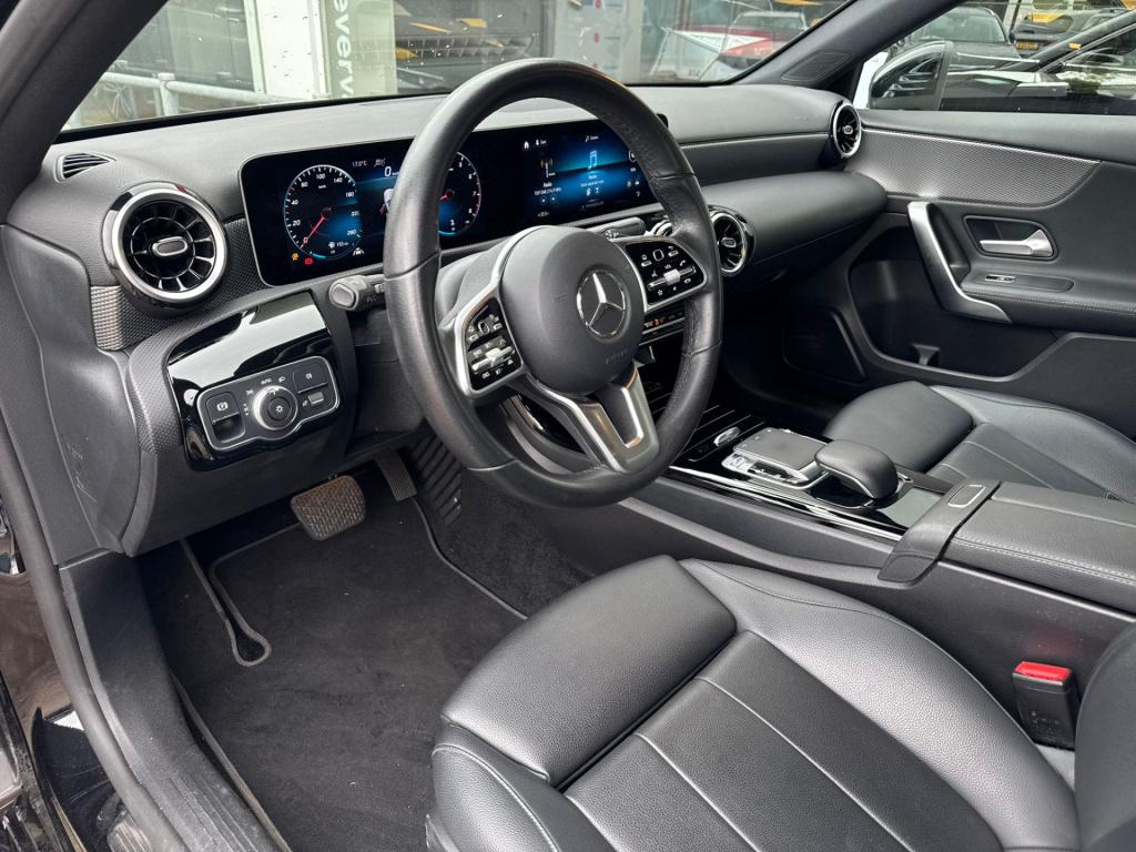 Mercedes-Benz A-Klasse 180 business solution plus upgrade