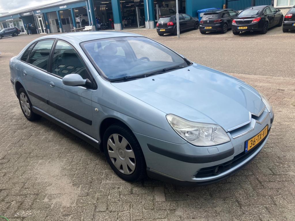 Citroen C5 2.0-16v ligne prestige