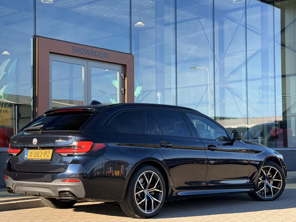 BMW 5 Serie touring 530e xdrive m-sport | soh 95% | acc | elek. trekhaak | 