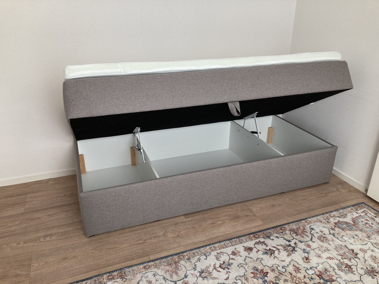 Bed 70 x 200