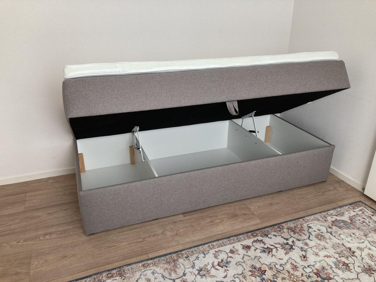 Bed 80 x 200