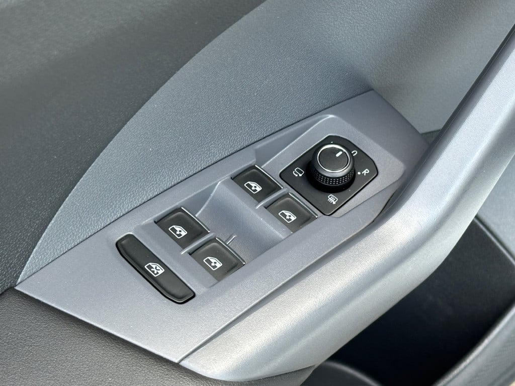 Volkswagen T-cross 1.0 tsi 110pk style | led | navi | carplay | adapt. crui