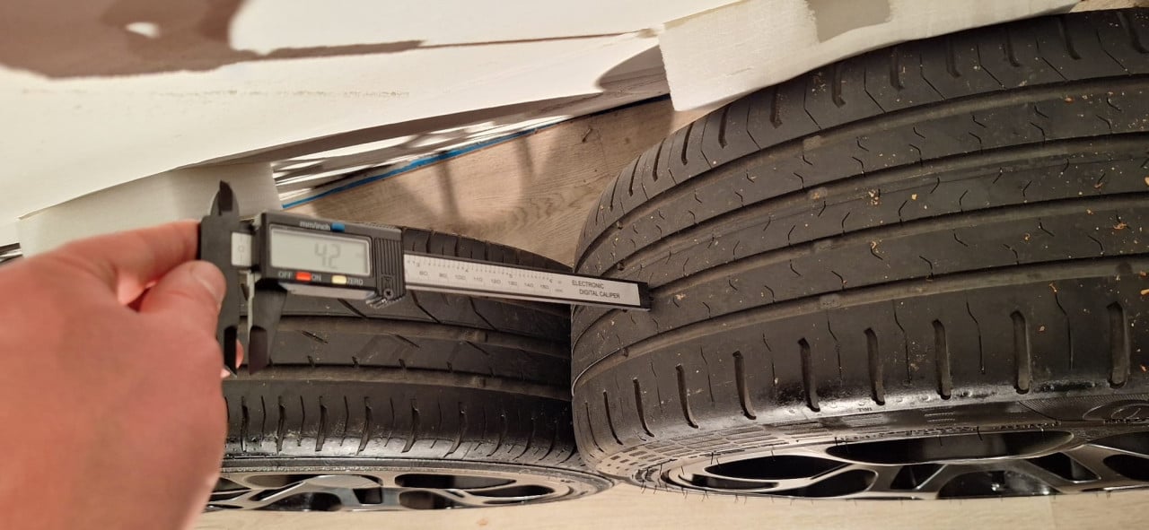 16 inch ORIGINEEL FIAT 500 ABARTH VELGEN + ZOMERBANDEN