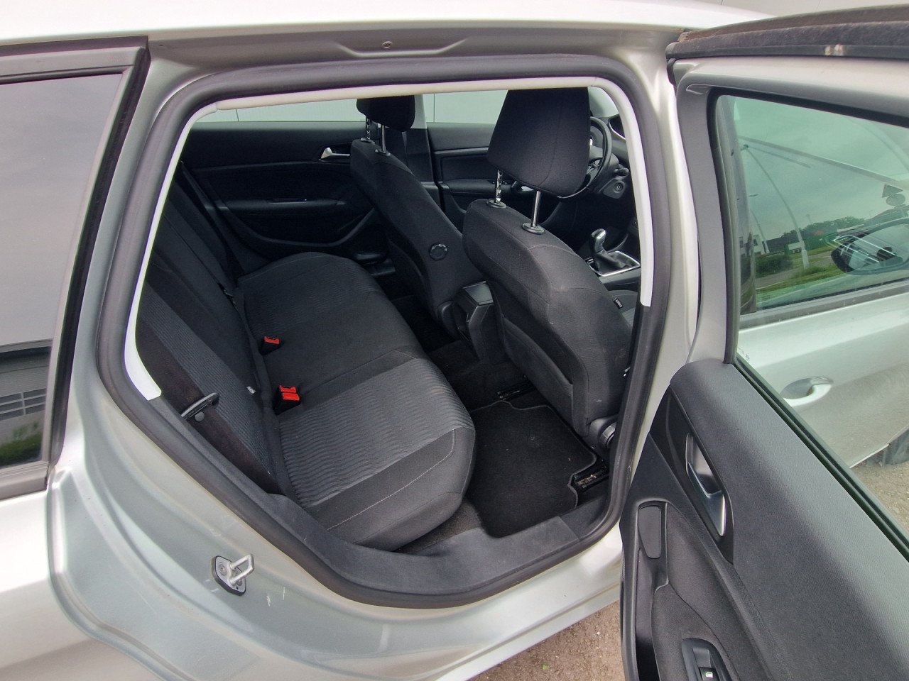 Peugeot 308 SW 1.2 PureTech Blue Lease
