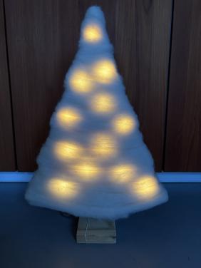 ECO houten Kerstboom hout met schapenwol incl verlichting