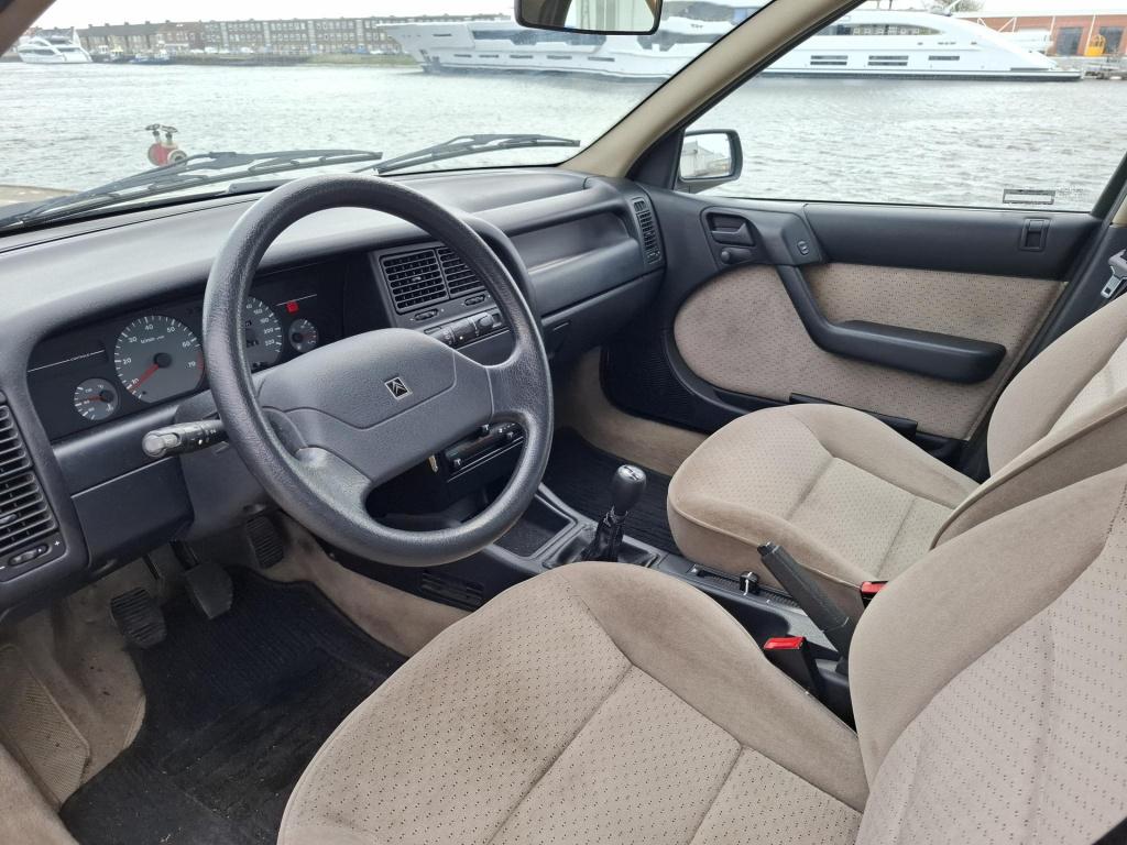 Citroen Xantia 1.8i sx 1e eigenaar! youngtimer nieuwe apk