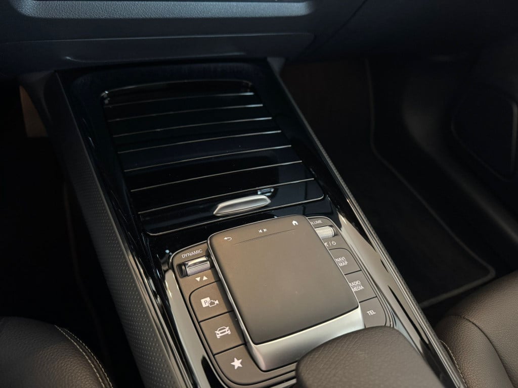 Mercedes-Benz Gla-klasse 180 business solution