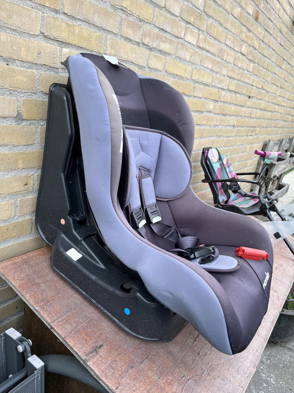 Autostoel